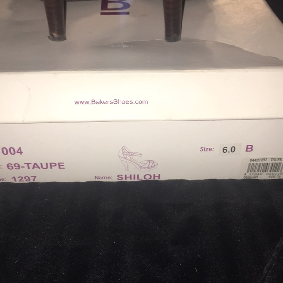 Bakers size 6 platform sandals - Picture 4 of 4